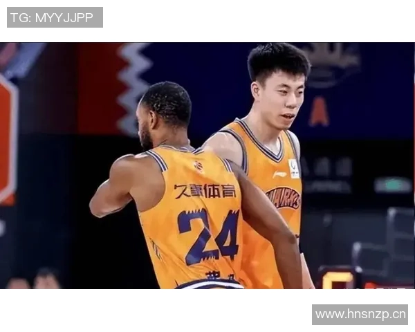 弗格状态回升助上海男篮逆转深圳