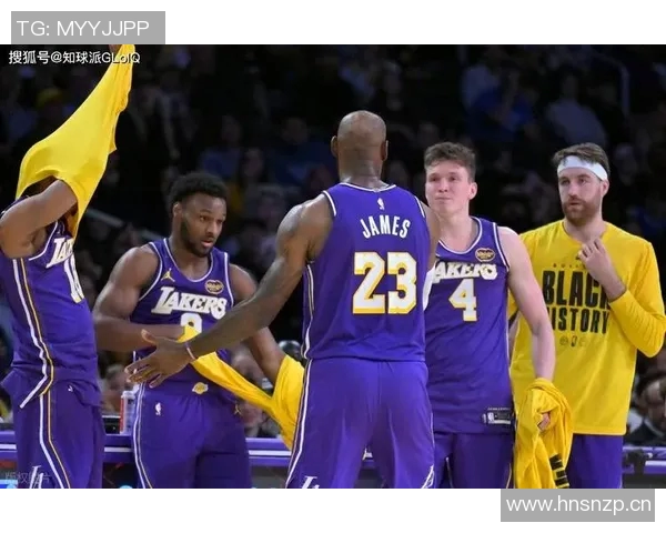 史上最老三双！詹姆斯41岁28+10+12改写NBA历史，独行侠9连败